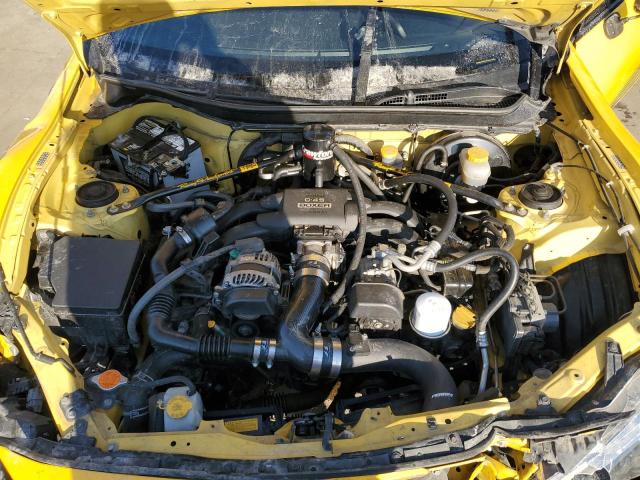 JF1ZNAA15F9706588 - 2015 TOYOTA SCION FR-S 黄色 照片 11