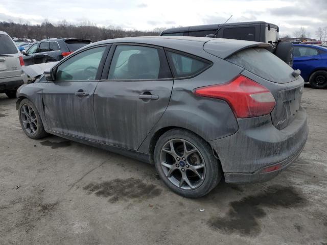 1FADP3K27EL366241 - 2014 FORD FOCUS SE GRAY photo 2