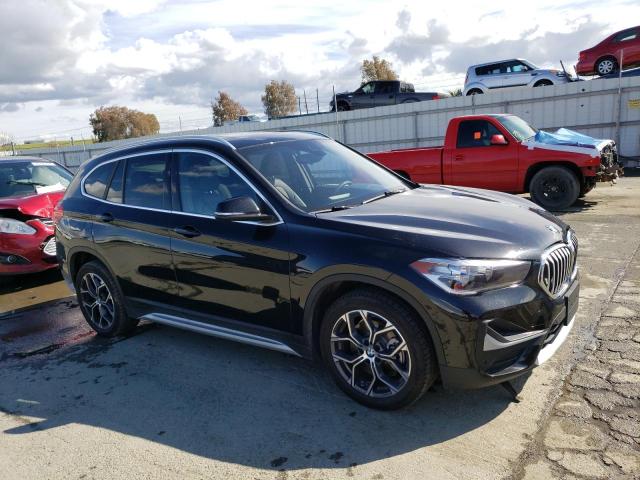 WBXJG9C03N5V23848 - 2022 BMW X1 XDRIVE28I BLACK photo 4