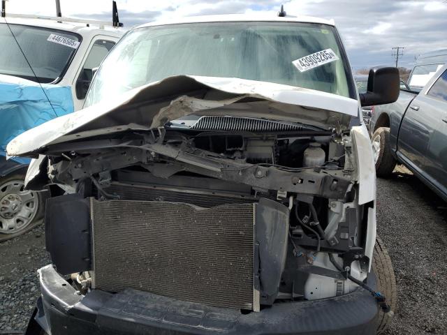 1GCWGAFP8K1359917 - 2019 CHEVROLET EXPRESS G2 Ақ фото 5