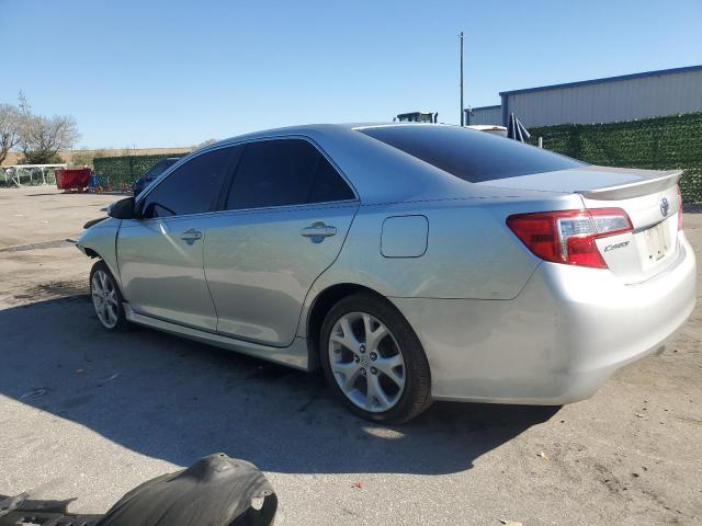 4T1BF1FK9CU090554 - 2012 TOYOTA CAMRY BASE SILVER photo 2