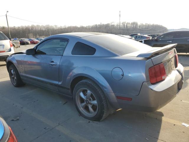 1ZVHT80NX65103200 - 2006 FORD MUSTANG GRAY photo 2