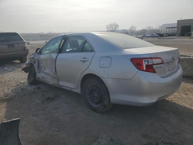 4T4BF1FK3DR330768 - 2013 TOYOTA CAMRY L SILVER photo 2