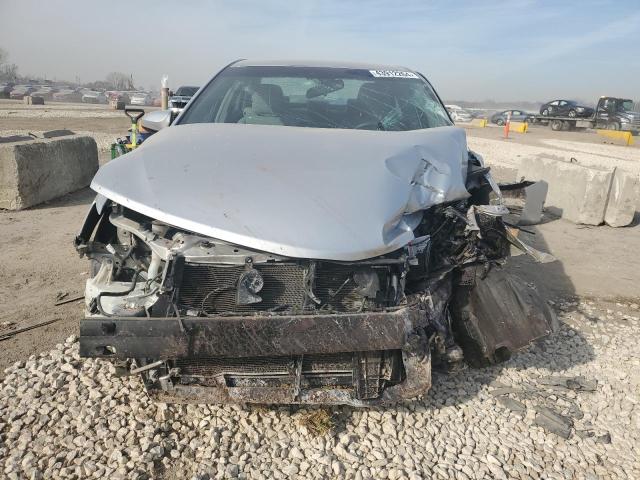 4T4BF1FK3DR330768 - 2013 TOYOTA CAMRY L SILVER photo 5