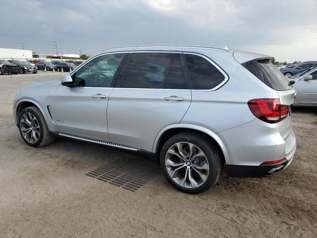 5UXKR0C52J0X83800 - 2018 BMW X5 XDRIVE35I SILVER photo 2