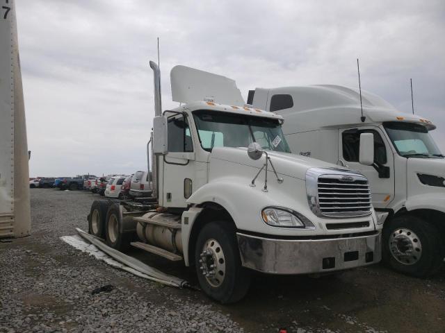 1FUJA6CK57LX77745 - 2007 FREIGHTLINER CONVENTION COLUMBIA WHITE photo 1