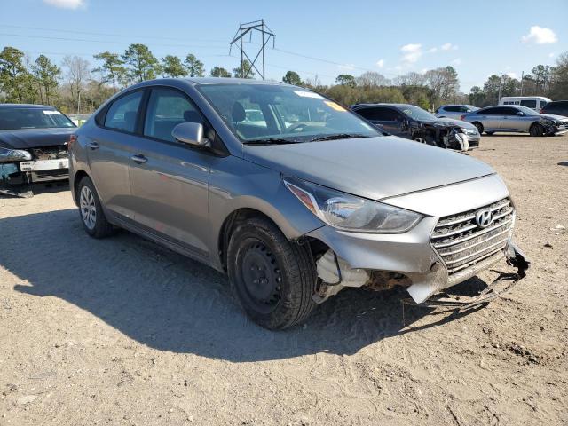 3KPC24A63NE180008 - 2022 HYUNDAI ACCENT SE SILVER photo 4