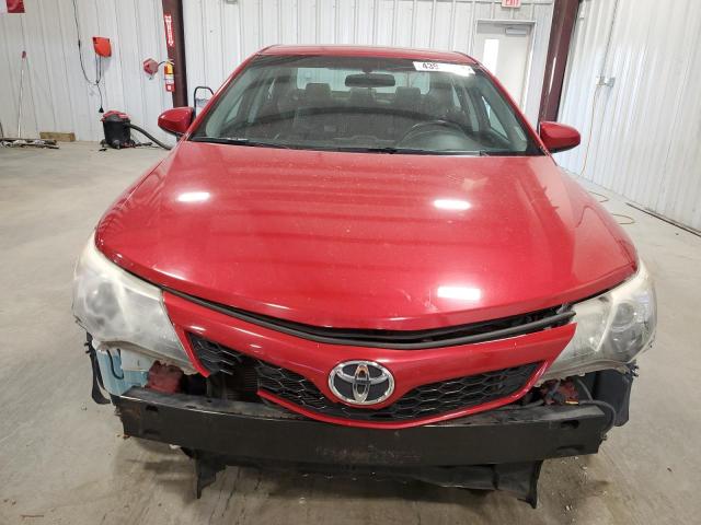 4T1BF1FK6DU689977 - 2013 TOYOTA CAMRY L RED photo 5