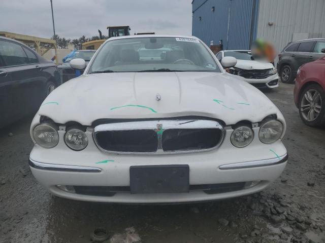 SAJWA71C24SG31551 - 2004 JAGUAR XJ8 WHITE photo 5