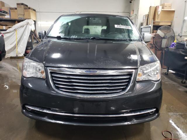 2C4RC1CG4CR376658 - 2012 CHRYSLER TOWN & COU TOURING L CHARCOAL photo 5