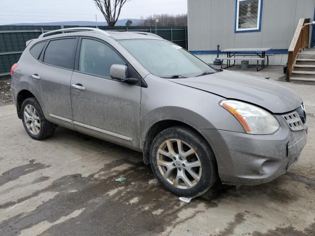 JN8AS5MV6DW644403 - 2013 NISSAN ROGUE S GRAY photo 4