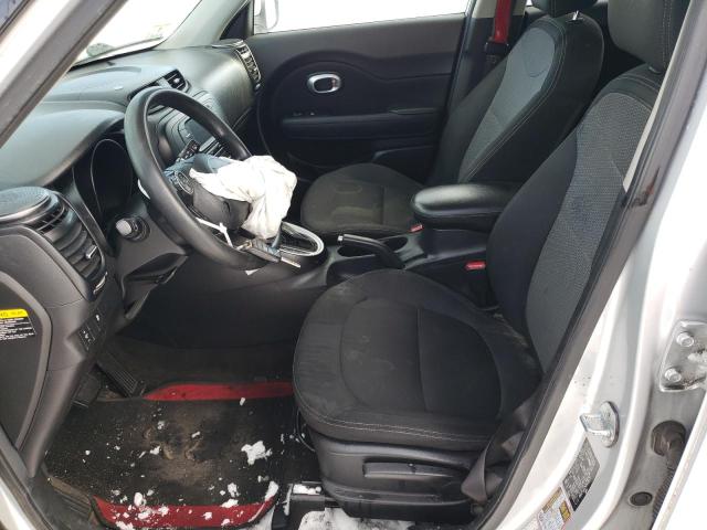 KNDJP3A57H7478270 - 2017 KIA SOUL + SILVER photo 7
