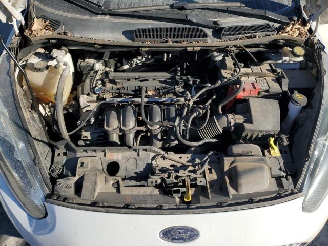 3FADP4BJ0FM141608 - 2015 FORD FIESTA SE WHITE photo 11