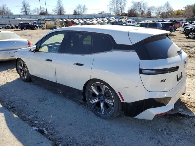WB533CF01PCK61123 - 2023 BMW IX M60 WHITE photo 2