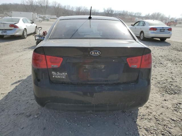 KNAFT4A29B5377325 - 2011 KIA FORTE LX BLACK photo 6