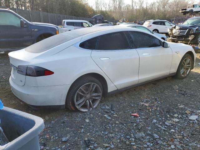 5YJSA1H18EFP52532 - 2014 TESLA MODEL S WHITE photo 3