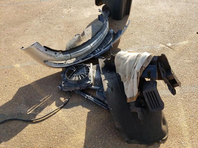 2C4GP54LX4R620183 - 2004 CHRYSLER TOWN & COU TOURING 银色 照片 13