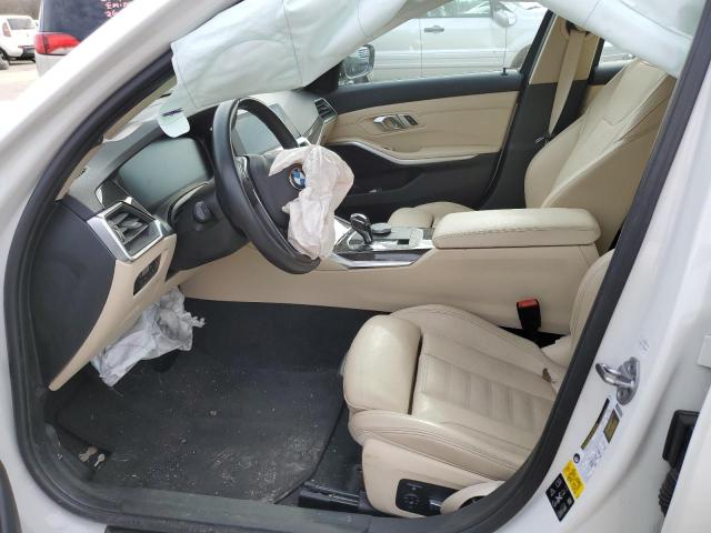 3MW5R7J5XK8A04836 - 2019 BMW 330XI WHITE photo 7