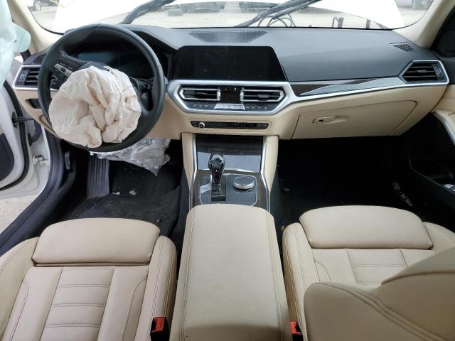 3MW5R7J5XK8A04836 - 2019 BMW 330XI Biały zdjęcie 8