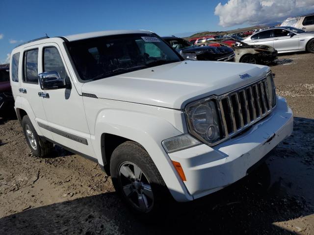 1C4PJMAK0CW157208 - 2012 JEEP LIBERTY SPORT WHITE photo 4