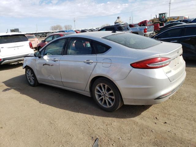 3FA6P0H79HR237241 - 2017 FORD FUSION SE SILVER photo 2