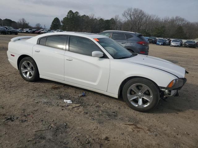 2C3CDXHG5CH174260 - 2012 DODGE CHARGER SXT WHITE photo 4