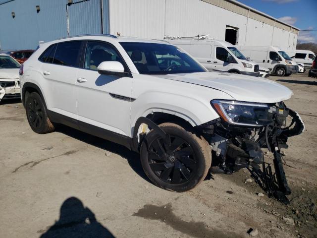 1V2KE2CA8RC228414 - 2024 VOLKSWAGEN ATLAS CROS SE WHITE photo 4