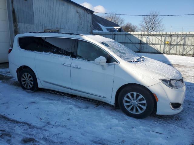 2C4RC1BG9HR621852 - 2017 CHRYSLER PACIFICA TOURING L WHITE photo 4