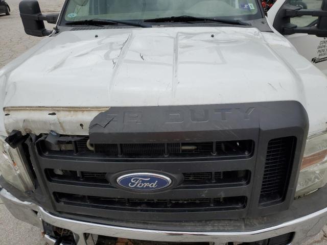 1FTNF21518EB37490 - 2008 FORD F250 SUPER DUTY WHITE photo 11