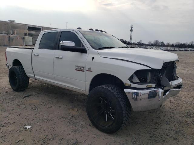 3C63R3DL1HG533885 - 2017 RAM 3500 SLT WHITE photo 4