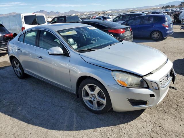 YV1622FS5C2115754 - 2012 VOLVO S60 T5 SILVER photo 4