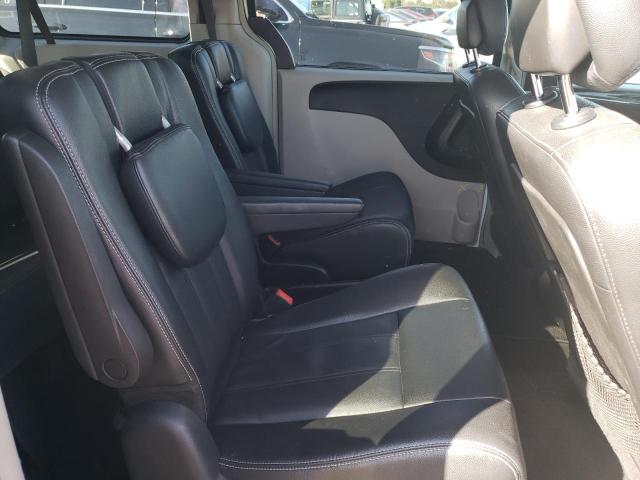 2C4RC1BG6GR252768 - 2016 CHRYSLER TOWN & COU TOURING თეთრი ფოტო 11