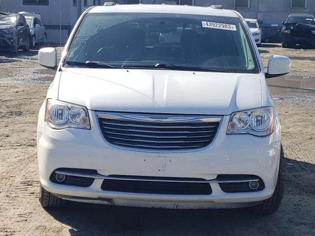 2C4RC1BG6GR252768 - 2016 CHRYSLER TOWN & COU TOURING თეთრი ფოტო 5