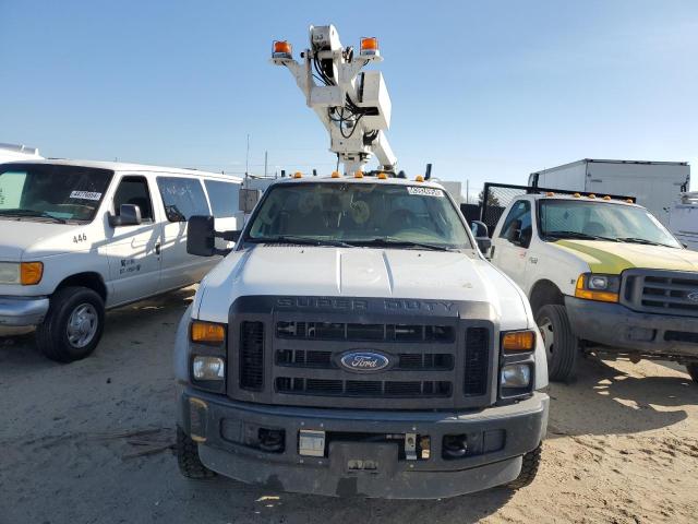 1FD4F46Y48EE00030 - 2008 FORD F450 SUPER DUTY WHITE photo 5