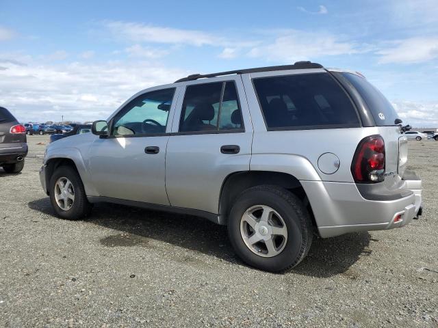 1GNDS13S962117451 - 2006 CHEVROLET TRAILBLAZE LS SILVER photo 2