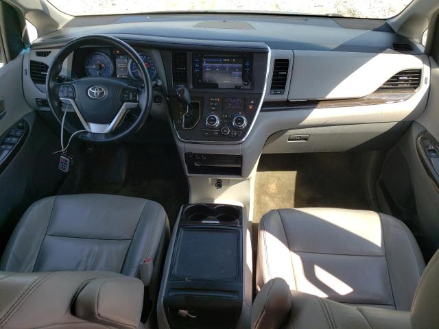 5TDYK3DC6FS655630 - 2015 TOYOTA SIENNA XLE GRAY photo 8