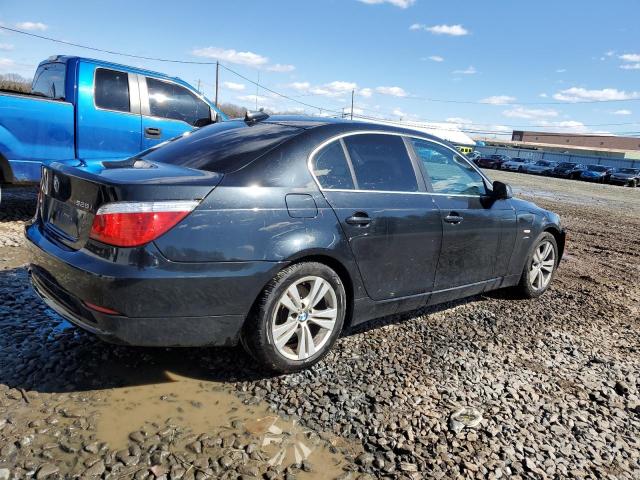 WBANV1C5XAC445718 - 2010 BMW 528 XI BLACK photo 3