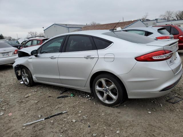 3FA6P0HDXJR224171 - 2018 FORD FUSION SE WHITE photo 2