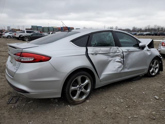 3FA6P0HDXJR224171 - 2018 FORD FUSION SE WHITE photo 3