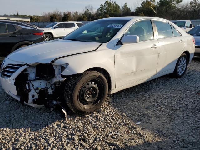 2011 TOYOTA CAMRY BASE, 