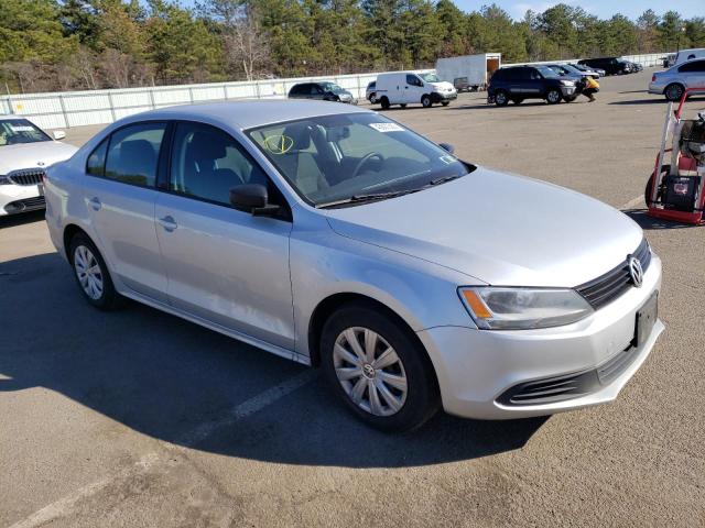 3VW2K7AJ3EM321096 - 2014 VOLKSWAGEN JETTA BASE Արծաթագույն լուսանկար 4