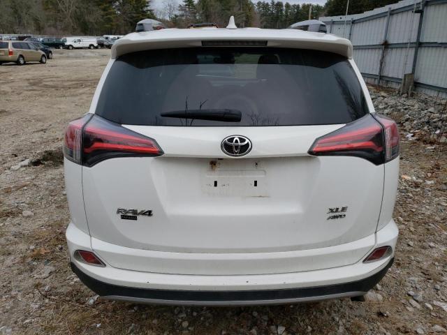 2T3RFREVXJW770301 - 2018 TOYOTA RAV4 ADVENTURE WHITE photo 6