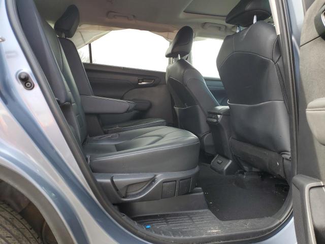 5TDGZRBH3LS033815 - 2020 TOYOTA HIGHLANDER XLE BLUE photo 11