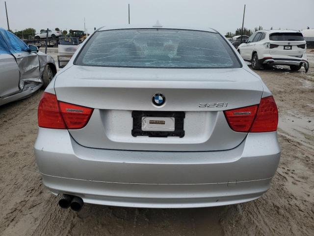 WBAPH7G51BNN04108 - 2011 BMW 328 I SILVER photo 6