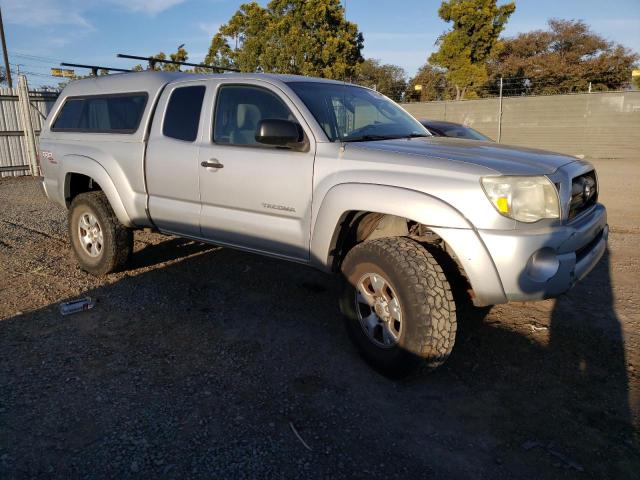 5TEUU42N47Z409280 - 2007 TOYOTA TACOMA ACCESS CAB ვერცხლისფერი ფოტო 4