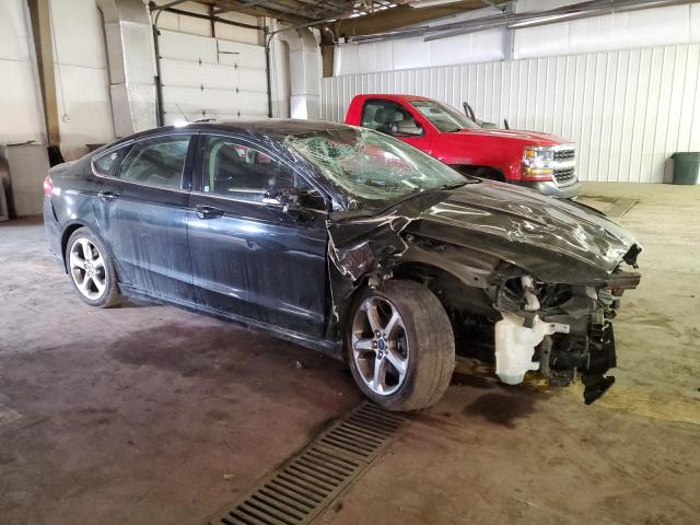 1FA6P0HD6F5104796 - 2015 FORD FUSION SE BLACK photo 4