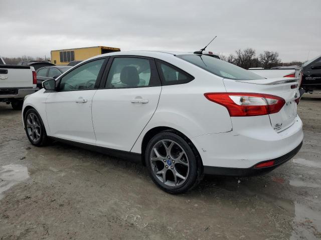 1FADP3F20DL285008 - 2013 FORD FOCUS SE WHITE photo 2