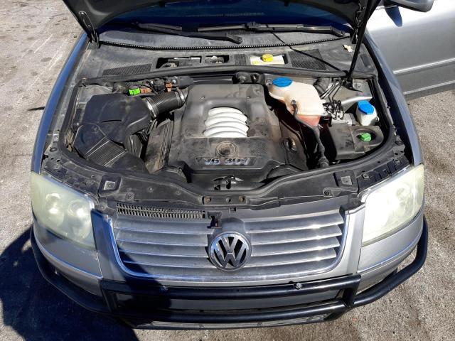 WVWWH63B63E317453 - 2003 VOLKSWAGEN PASSAT GLX ნაცრისფერი ფოტო 11