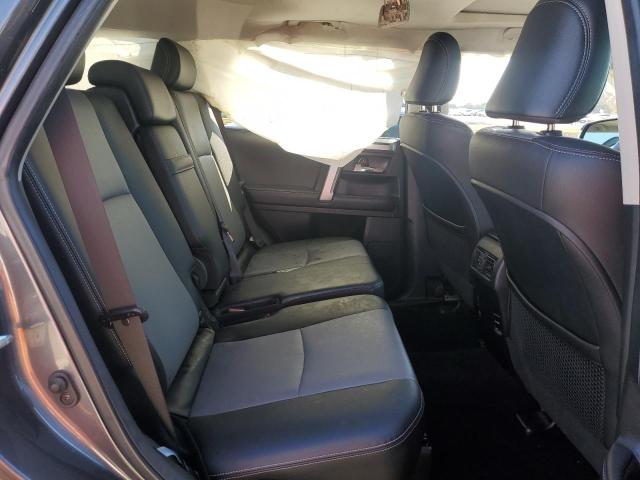 JTEBU5JR2J5517050 - 2018 TOYOTA 4RUNNER SR5/SR5 PREMIUM 灰色 照片 11