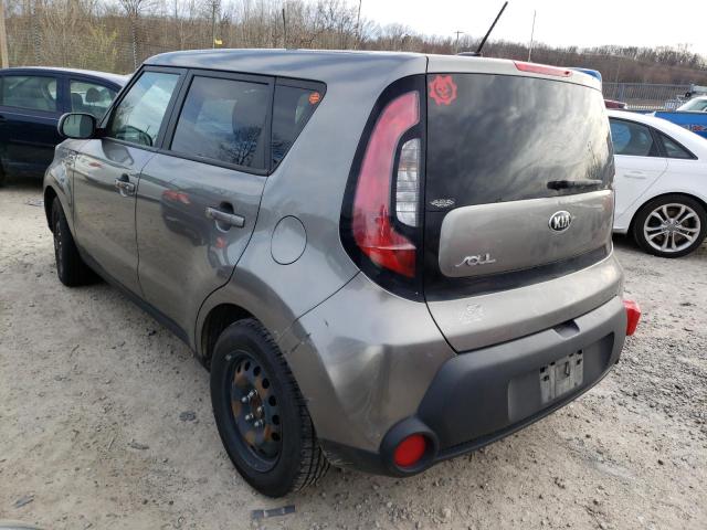 KNDJN2A25F7175345 - 2015 KIA SOUL GRAY photo 2